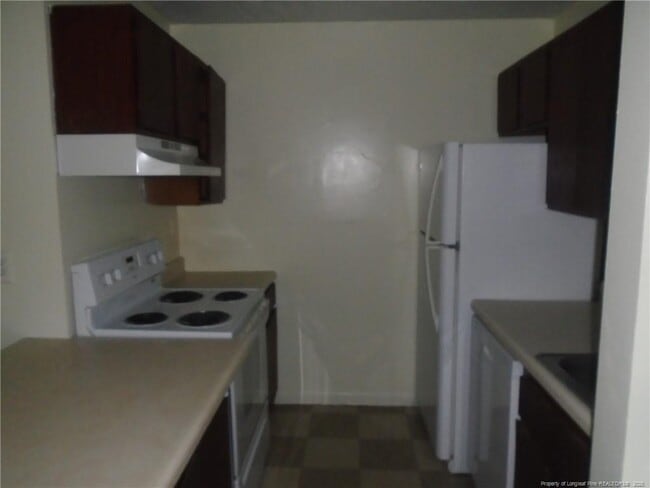 Building Photo - 6376 Applecross Ave