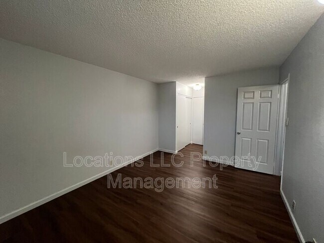 Building Photo - 94-1055-1055 Paha Pl