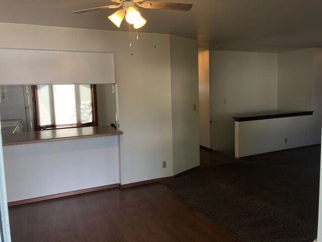 Building Photo - Single Family Home