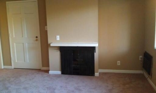 Living Room - Capitol Lanai