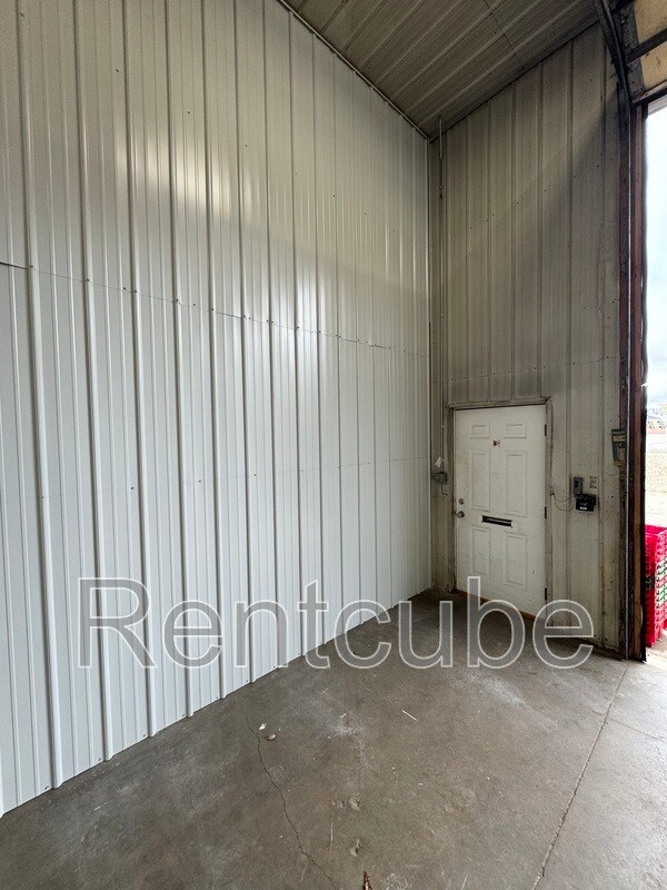 Building Photo - 1745 John F Kennedy Rd