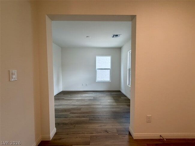 Building Photo - 5824 Wisteria Walk St