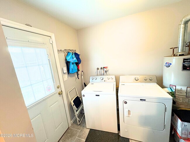 Building Photo - 524 Pennsylvania Ave