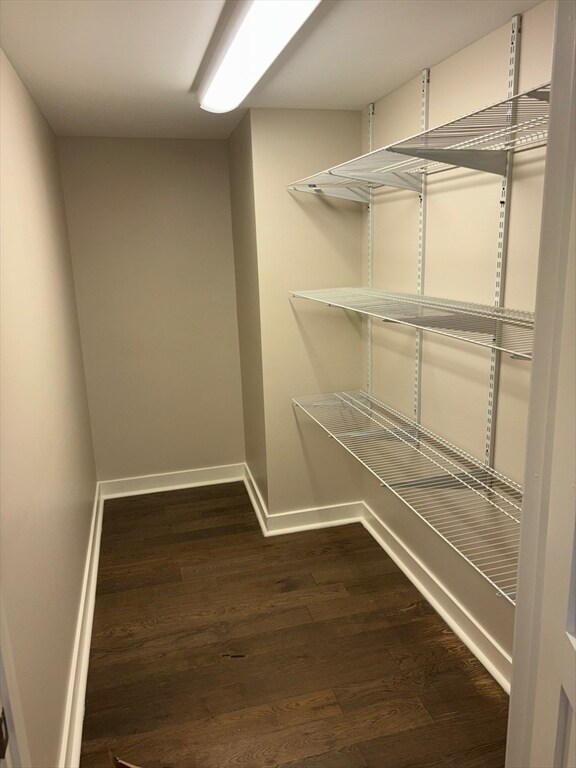 Building Photo - 130 John St