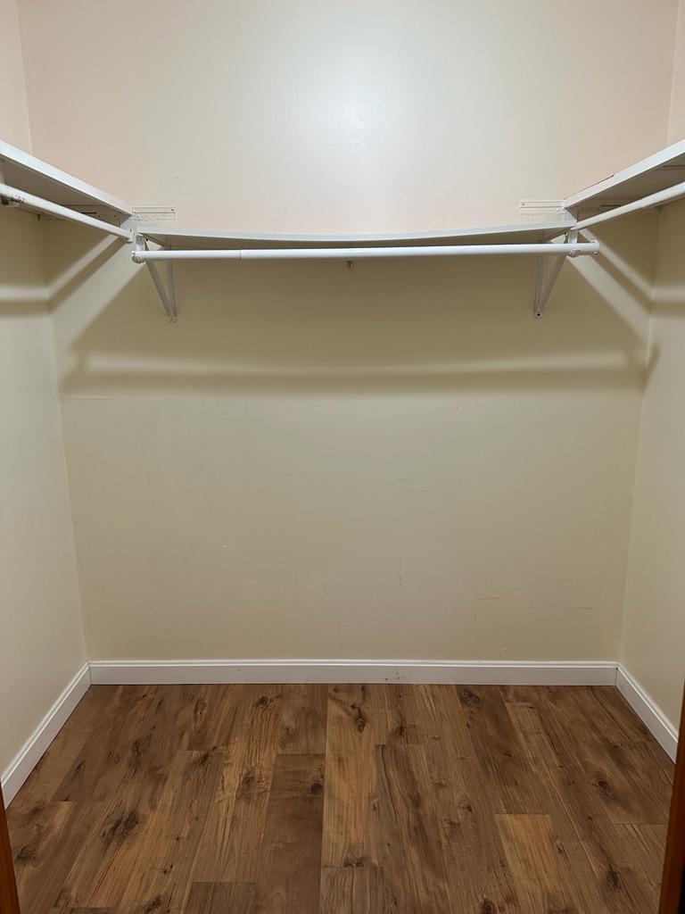 Walk-in Closet - 5 Louisburg Square, 7