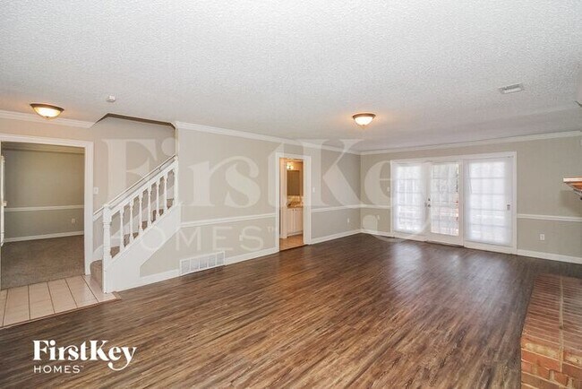Building Photo - 4379 Richwood Pl