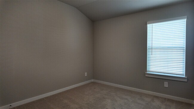 Building Photo - 16702 Sterling Clf St