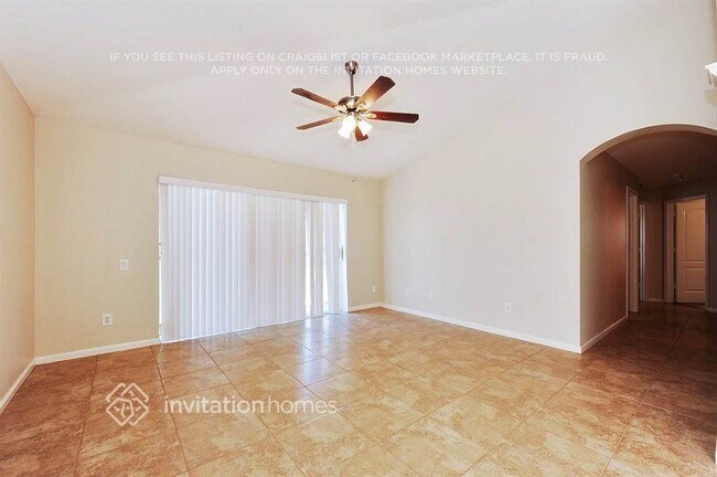 Building Photo - 10408 Hunters Haven Blvd