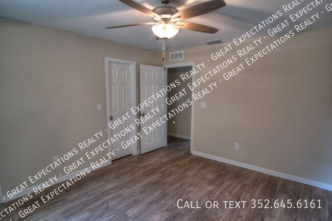 Building Photo - 7841 SW 128th Pl