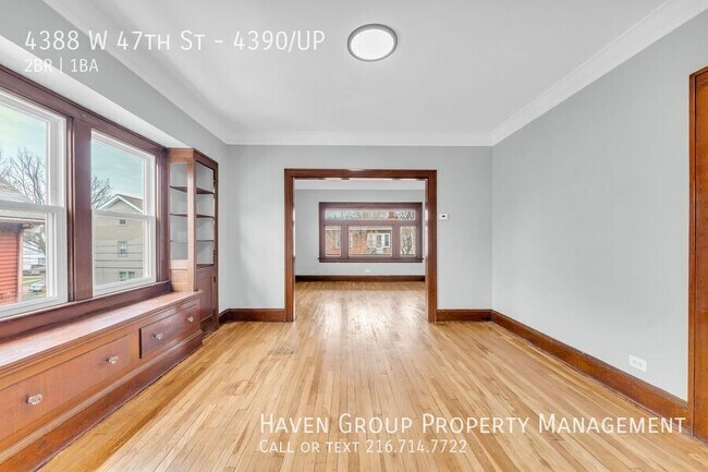 Building Photo - 4388 W 47th St