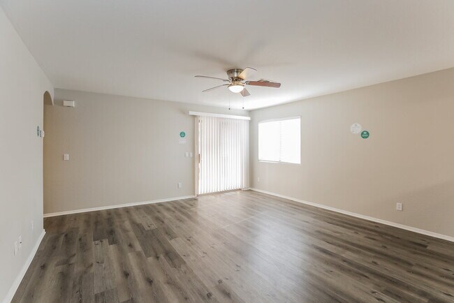 Building Photo - 7637 S 27th Way