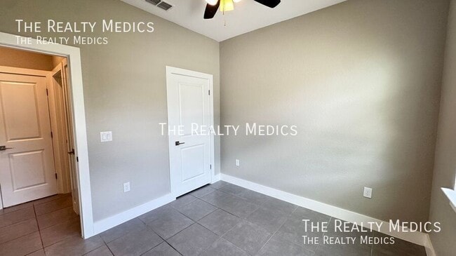 Building Photo - 56 Cordona Dr