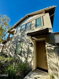 Building Photo - 3214 N Ventura Rd