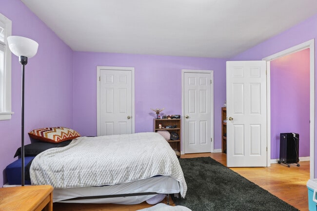 Building Photo - 2147 Ridge Ave