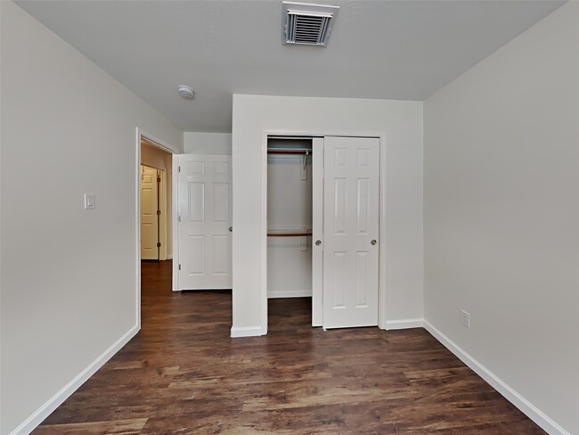 Building Photo - 22115 Guston Hall Ln