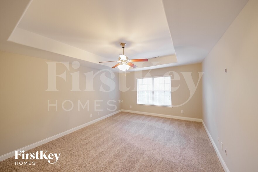 Building Photo - 145 Hillcrest Dr