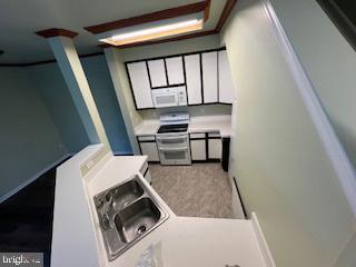 Building Photo - 5180 Duke Ct