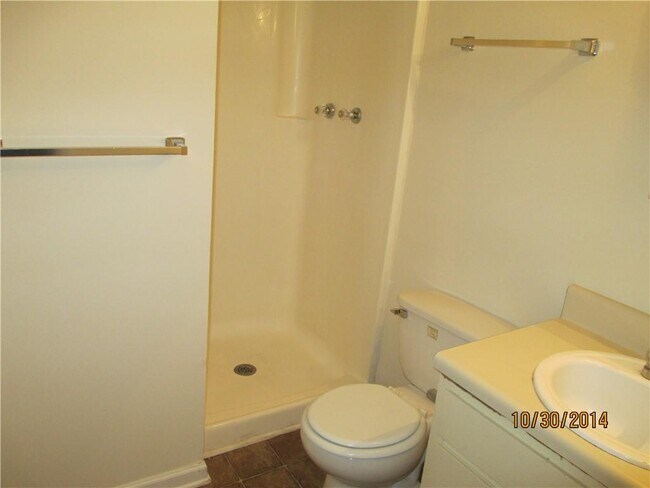 Building Photo - 150 Ligon St