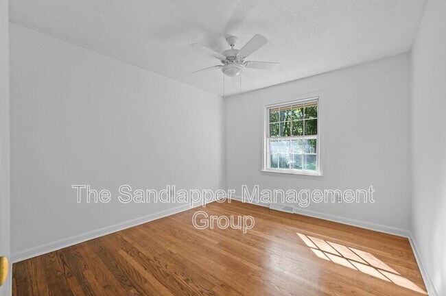 Building Photo - 108 Furlong Rd