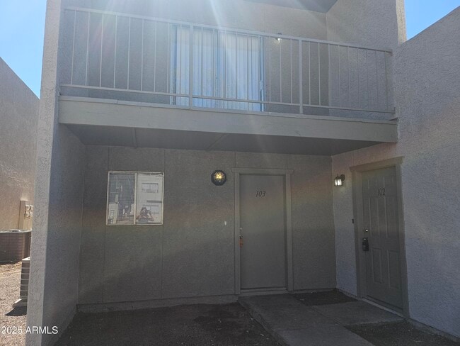 Primary Photo - 2801 E Monte Cristo Ave