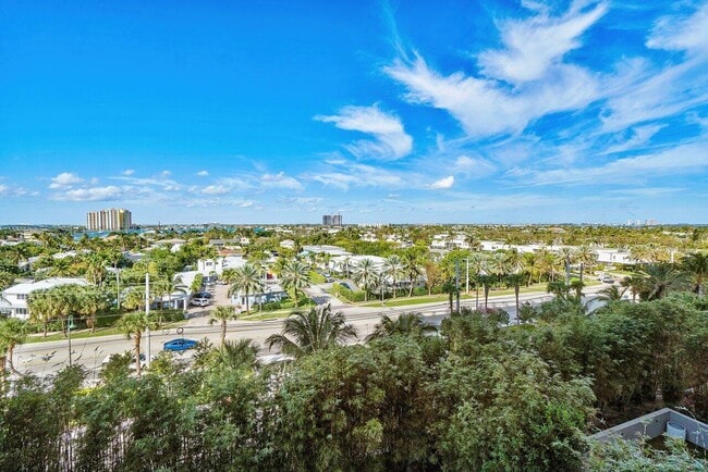 Building Photo - 3100 N Ocean Dr