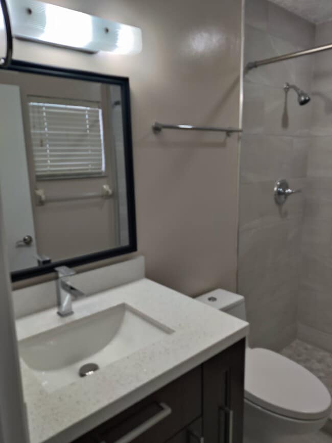 Building Photo - 4502 Mercado Dr