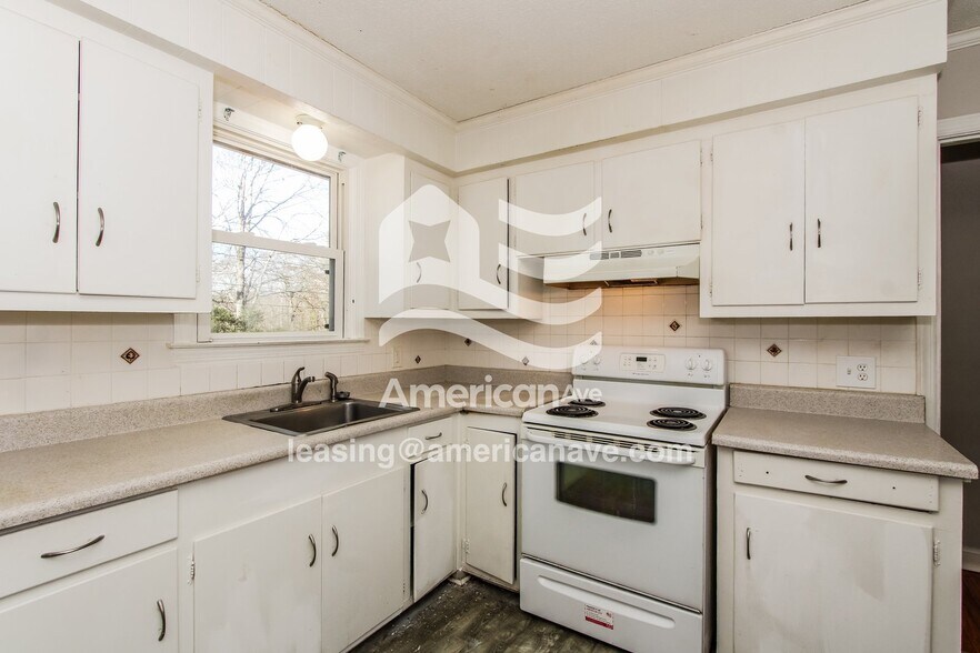 Building Photo - 209 Biddle Rd