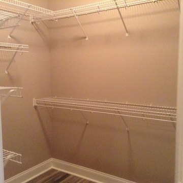 Building Photo - 502 Williamson St SE