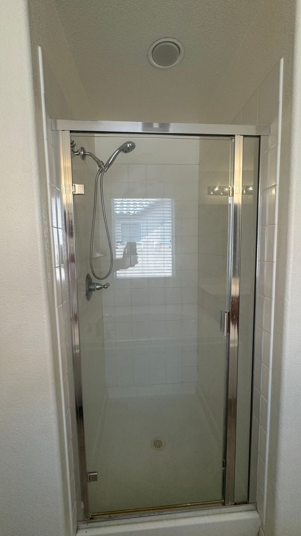 Building Photo - Welcome Home 3 or 4 BDRM SW Las Vegas