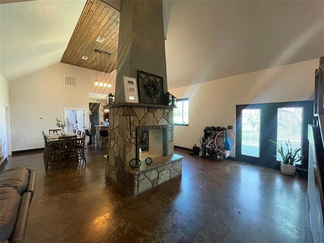Building Photo - 840 Meadow Ln