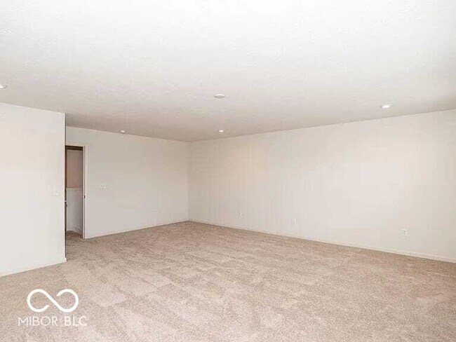 Building Photo - 5403 Veranda Dr