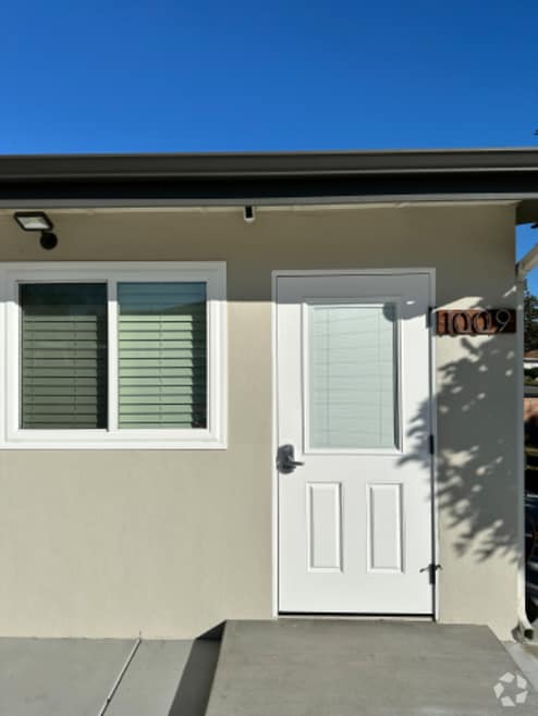 Building Photo - 1009 N Prospero Dr
