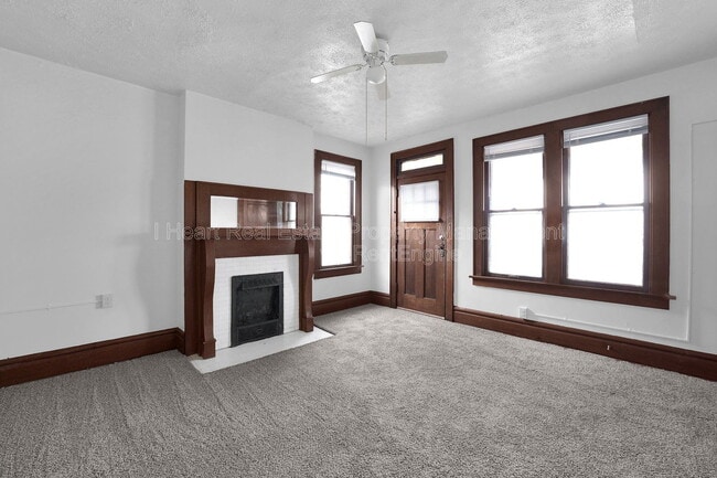 Building Photo - 794 S 22nd St