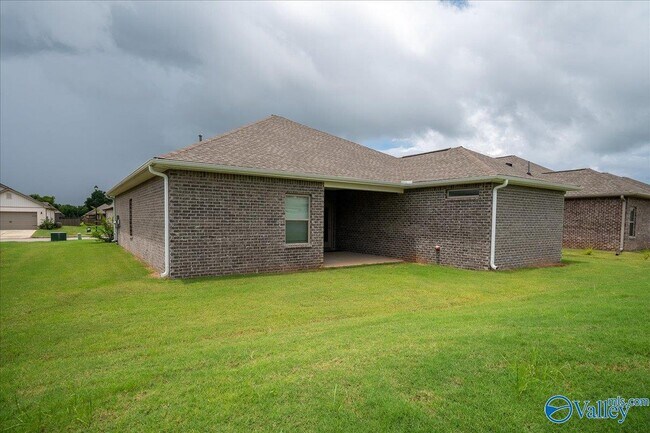 Building Photo - 14872 Demarie Ln