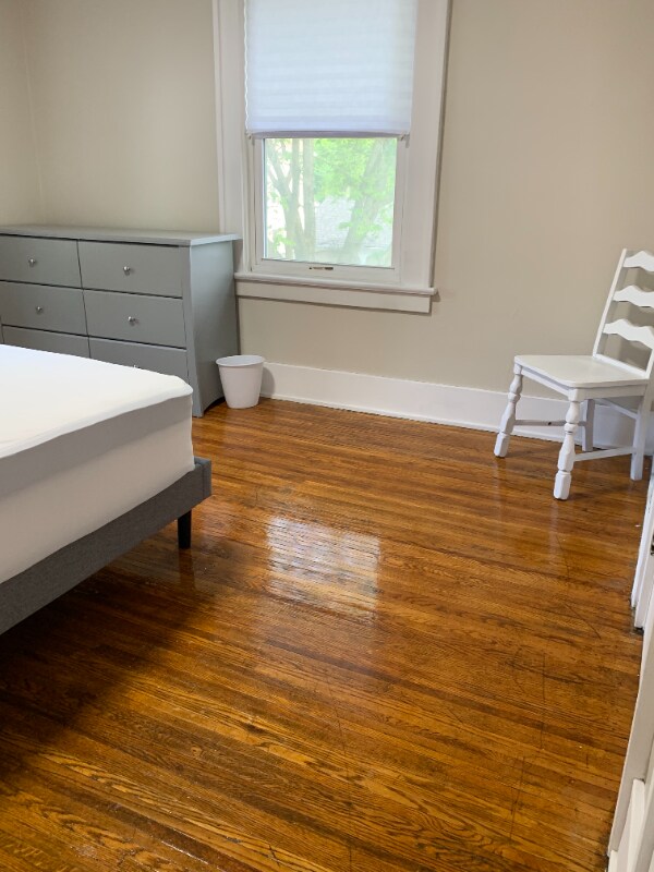 Building Photo - 151 Brookdale Ave