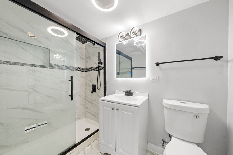 Building Photo - 5352 W 90th St