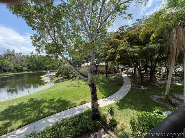 Building Photo - 100 Crestwood Ct N
