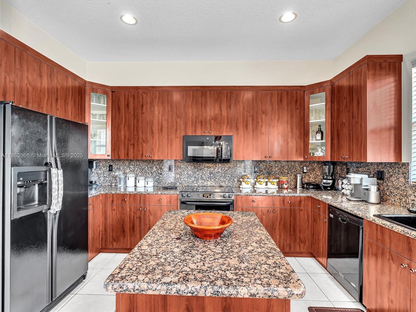 Building Photo - 3844 SW 53rd St