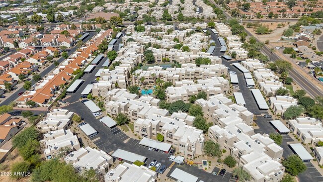 Building Photo - 11333 N 92nd St