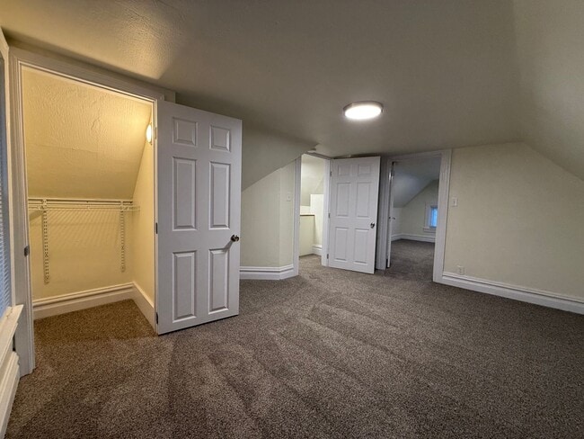 Building Photo - Now showing updated 4BR 1.5 bath house!