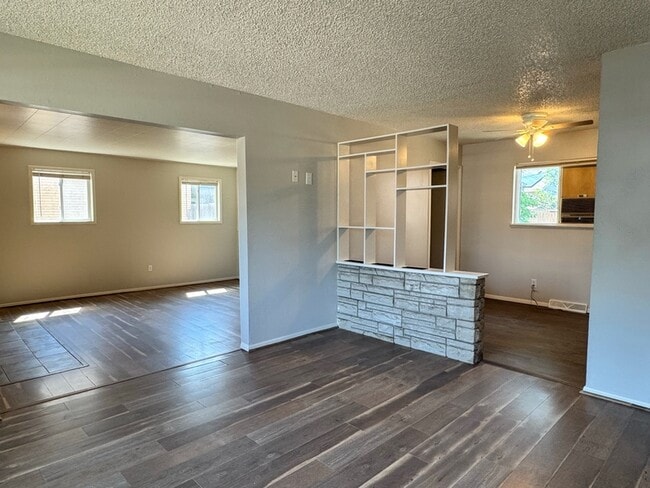 Building Photo - 7295 Winona Ct