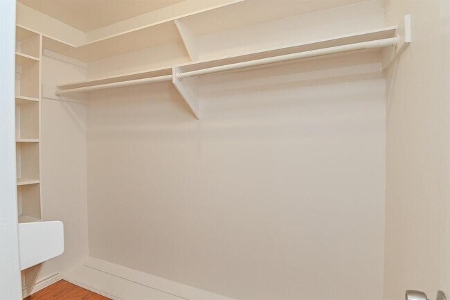 Building Photo - 12625 Memorial Dr