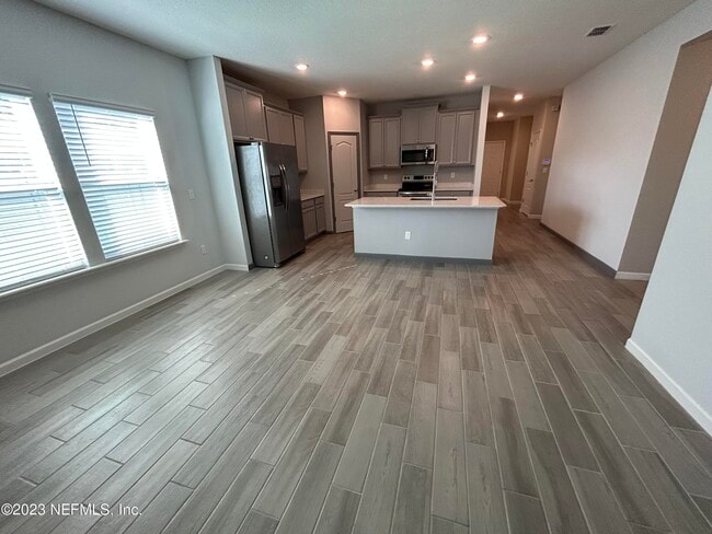 Building Photo - 10229 Powell Creek Ct
