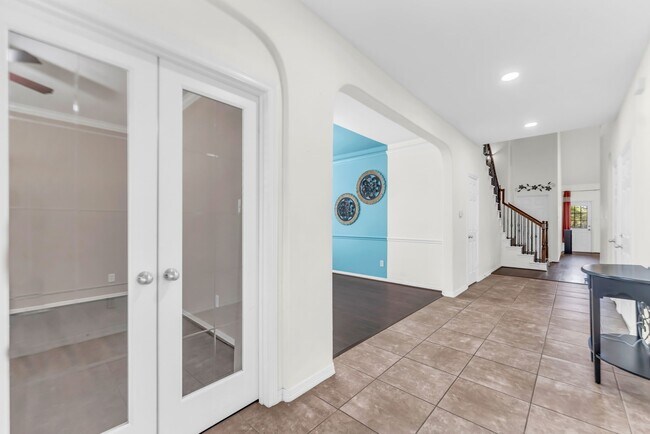 Building Photo - 11631 Trail Point Dr