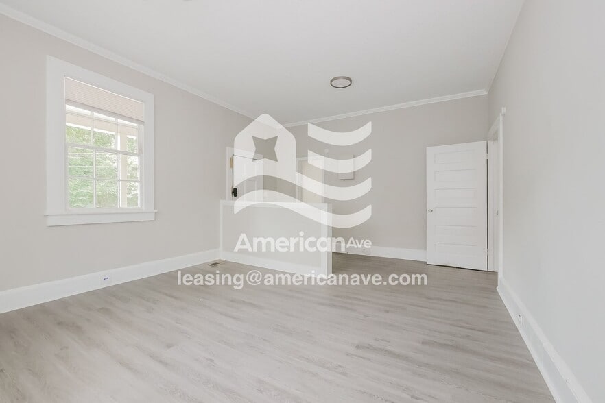 Building Photo - 12 Woodland Cir