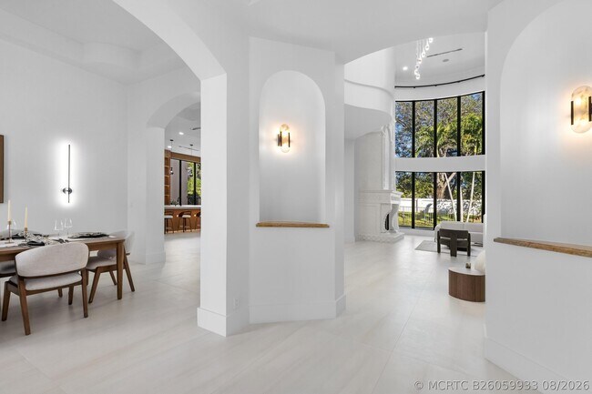 Building Photo - 17606 Circle Pond Ct