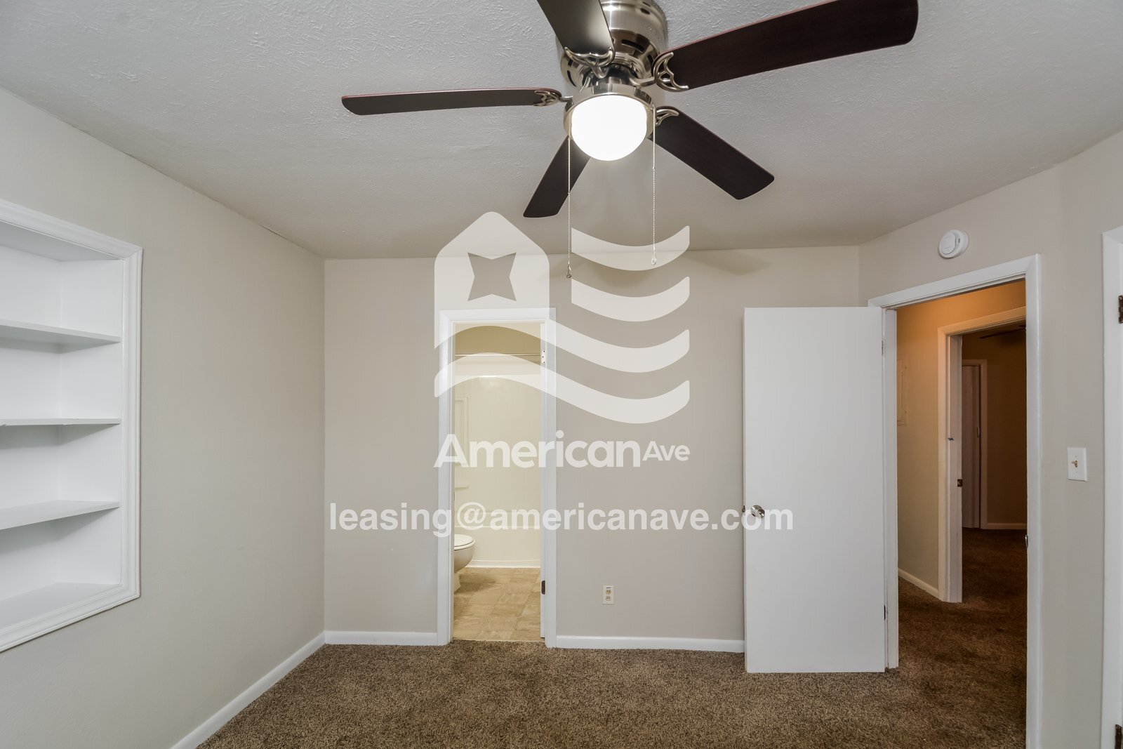 Building Photo - 4046 Village Dr