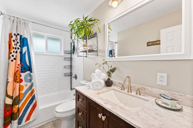 Building Photo - 2970 W 73rd Ave