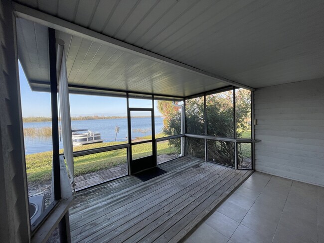 Building Photo - 610 Orange Blossom Dr