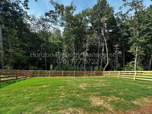 Building Photo - 6550 Bonanza Trail